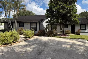 1392 Riverside Cir, Wellington, FL 33414 - Photo 1