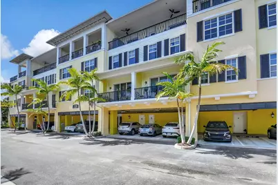 226 N Latitude Circle, Unit #201, Delray Beach, FL 33483 - Photo 1