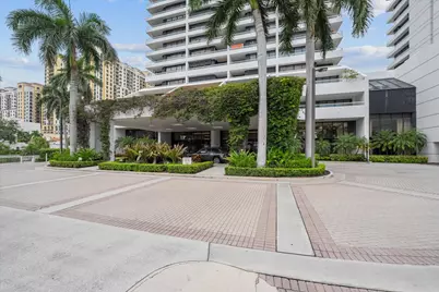 525 S Flagler Drive, Unit #19B, West Palm Beach, FL 33401 - Photo 1