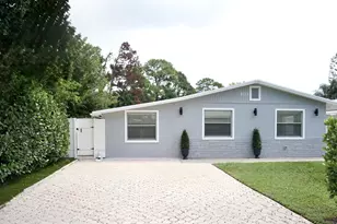 403 Pinegrove Ave, Jupiter, FL 33458 - Photo 1