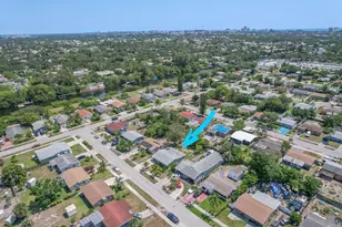 700 NW 2nd Way, Deerfield Beach, FL 33441 - Photo 1
