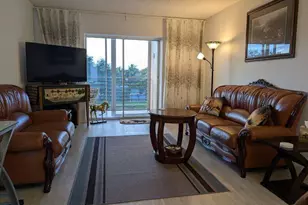 2812 S Garden Dr Unit, Lake Worth, FL 33461 - Photo 1