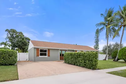 10067 Yeoman Lane, Royal Palm Beach, FL 33411 - Photo 1