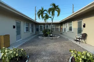 1017 SE 3rd St, Deerfield Beach, FL 33441 - Photo 1