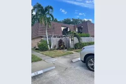 613 6th Lane, Palm Beach Gardens, FL 33418 - Photo 1
