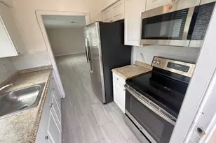 3031 NE 7th Ave, Pompano Beach, FL 33064 - Photo 1