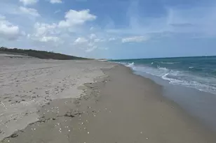 5420 N Ocean Dr, Singer Island, FL 33404 - Photo 1