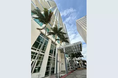 300 S Biscayne Boulevard #T-2209, Miami, FL 33131 - Photo 1