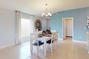 10453 NW Suncrest Loop, Port Saint Lucie, FL 34984 - Photo 4