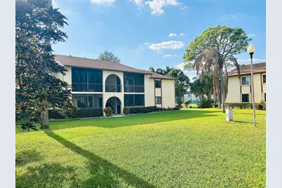 301 Knotty Pine Circle, Unit #B-1, Greenacres, FL 33463 - Photo 1