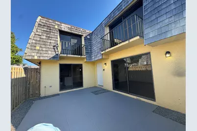 172 Lake Arbor Drive, Palm Springs, FL 33461 - Photo 1