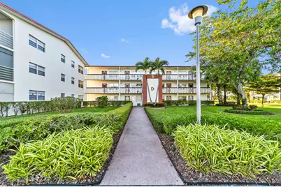 135 Brighton #D, Boca Raton, FL 33434 - Photo 1