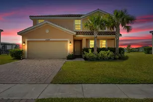 13096 NW Copper Creek Dr, Port Saint Lucie, FL 34987 - Photo 1