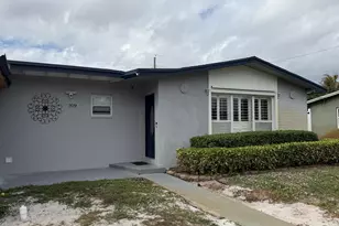 309 Henthorne Dr, Palm Springs, FL 33461 - Photo 1