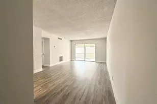 604 NW 13th St, Boca Raton, FL 33486 - Photo 1