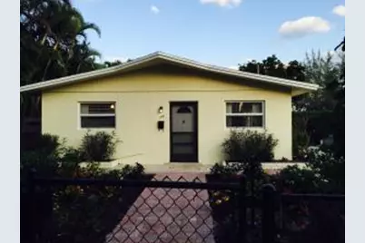 525 Park Place, West Palm Beach, FL 33401 - Photo 1