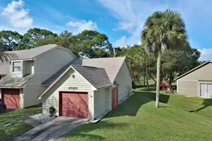 2020 Vero S Cir SW, Vero Beach, FL 32962 - Photo 1