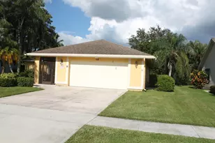1518 Primrose Ln, Wellington, FL 33414 - Photo 1