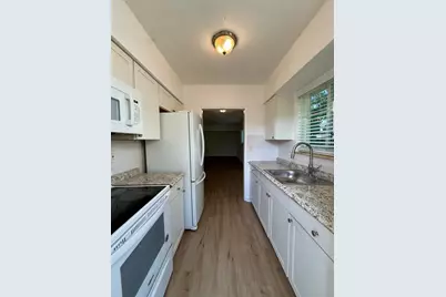 3221 NE 7th Avenue, Unit #D, Pompano Beach, FL 33064 - Photo 1