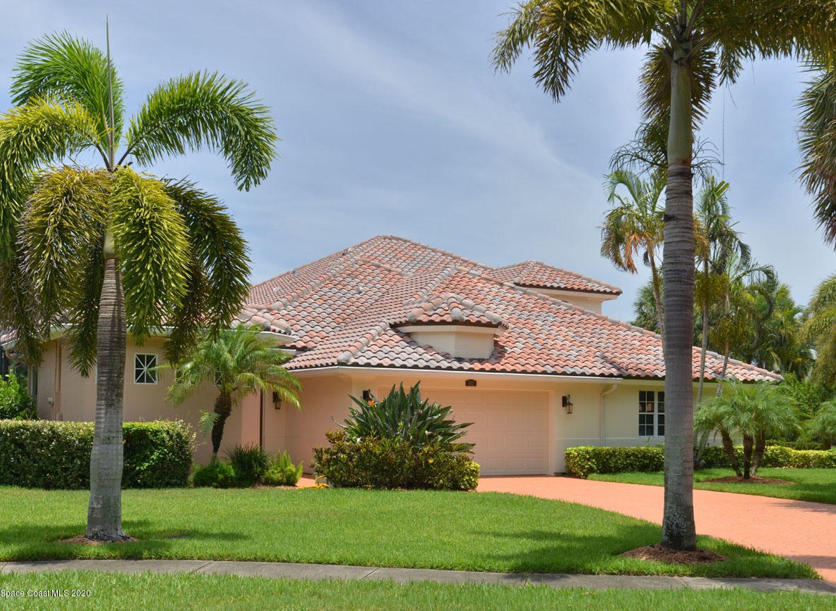 162 Whaler Dr, Melbourne, FL 32951-3961