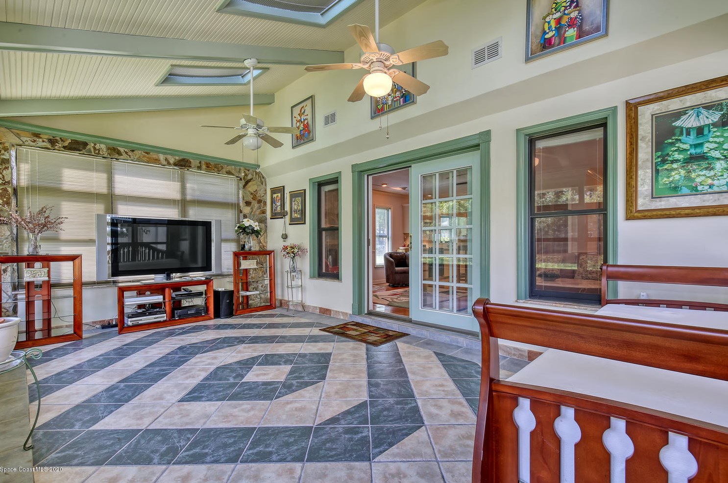 1490 Oaks Dr, Merritt Island FL exterior