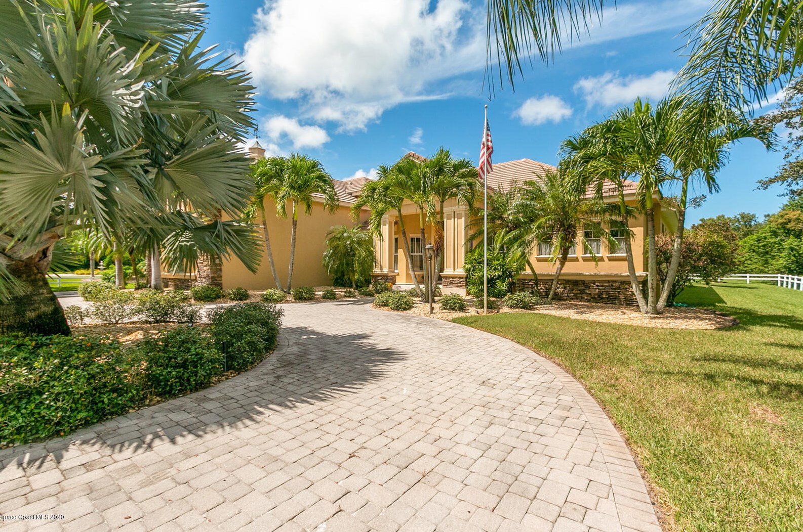 3133 Celina Ln, Melbourne, FL 32934-8477