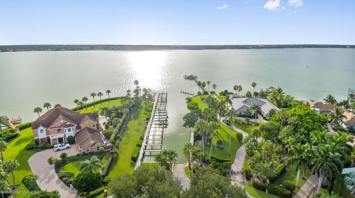 150 Utopia Cir, Merritt Island, FL 32952