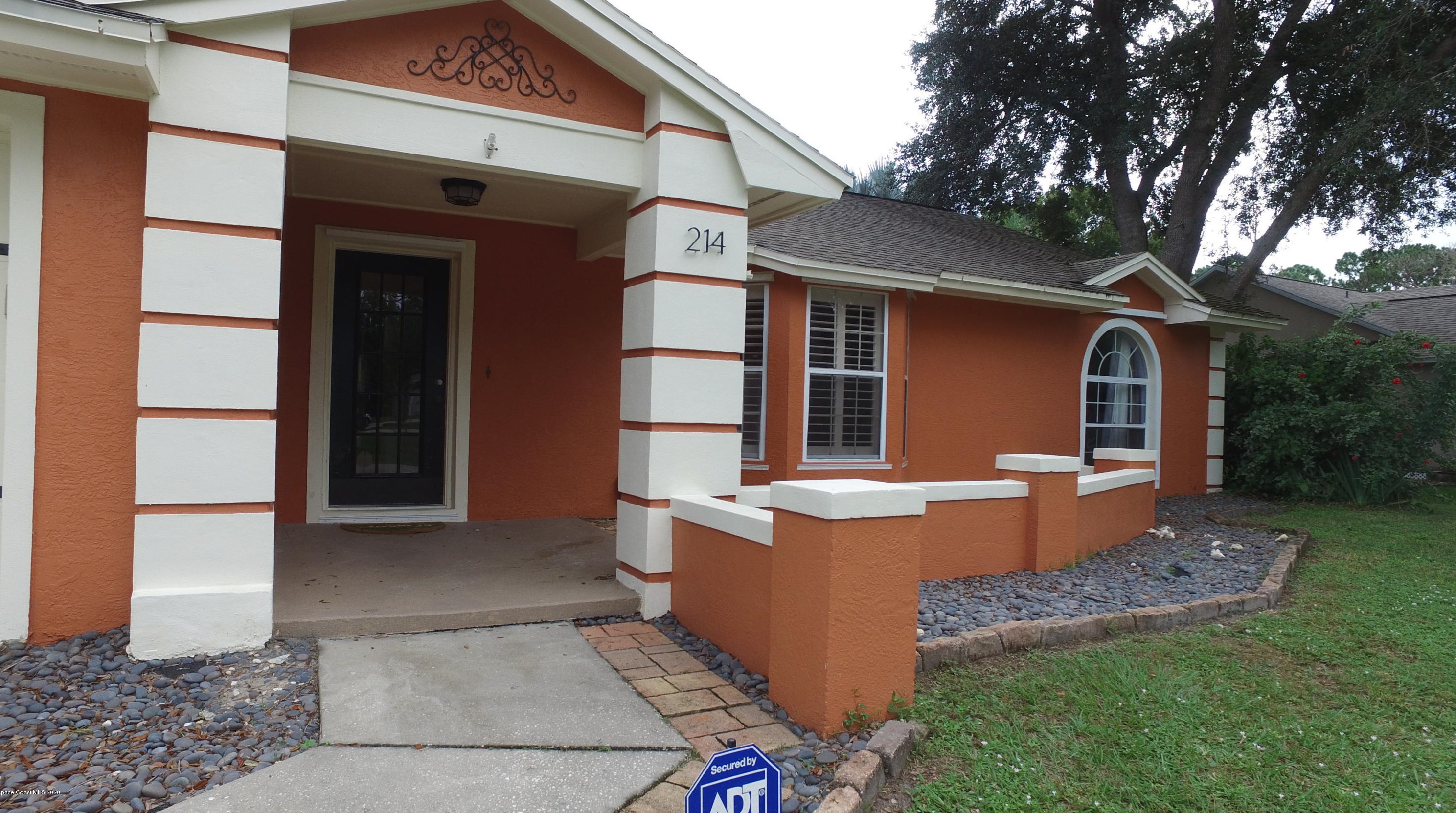 214 Jeannie Dr, Melbourne, FL 32904-3649