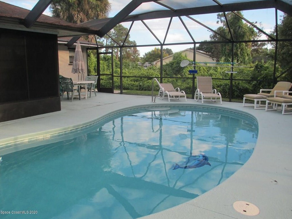 226 Poinciana St, Sebastian, FL 32958