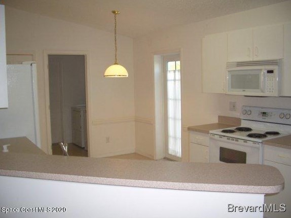 1904 Bayhill Dr, Melbourne, FL 32940-6302