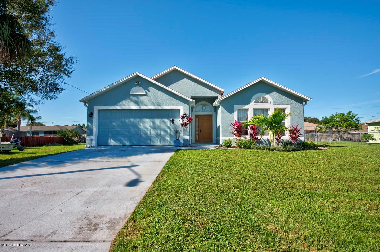 1166 Falcon Ave, Melbourne, FL 32907-9221