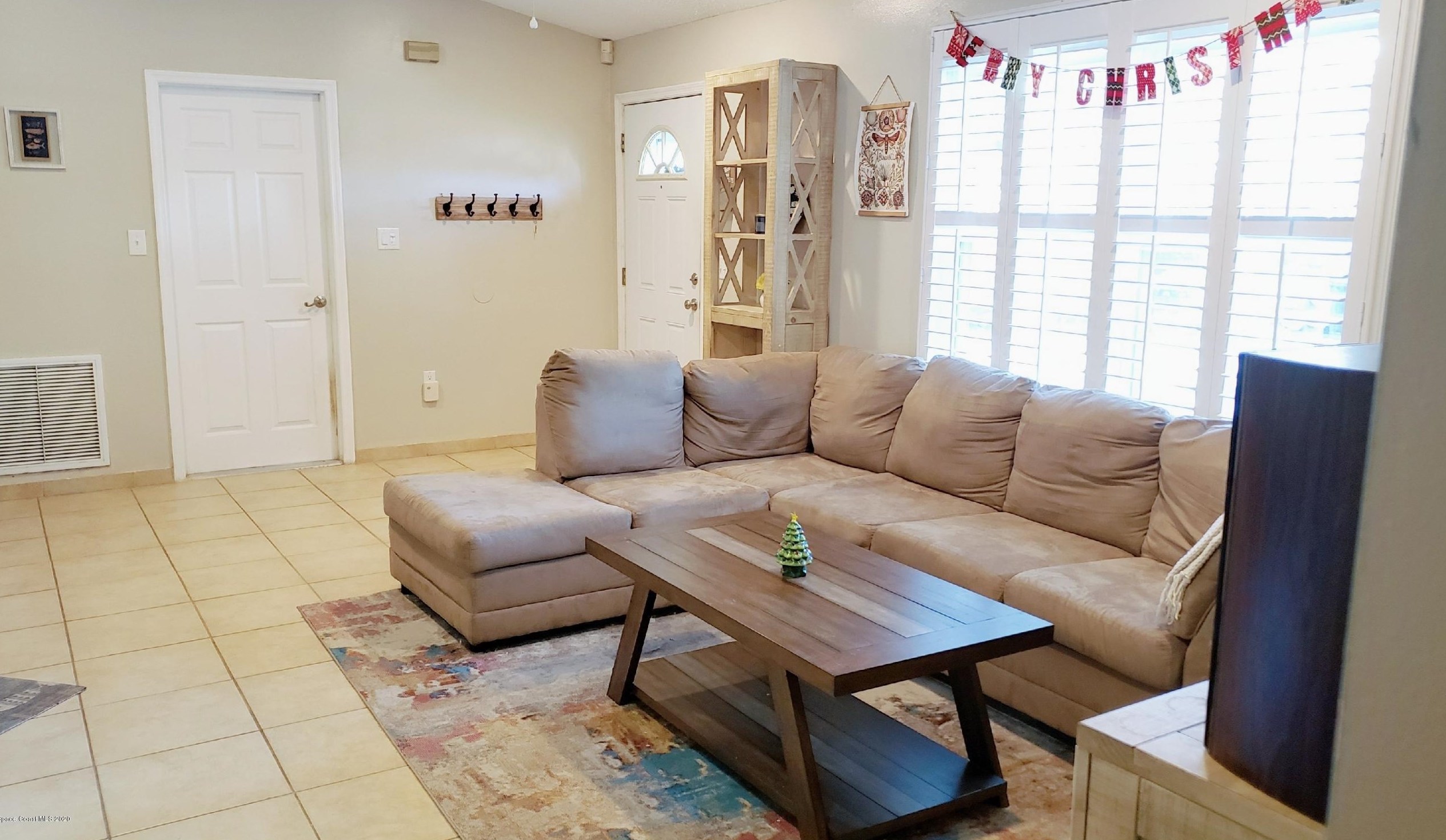 1376 Hazel St, Melbourne, FL 32907-6819