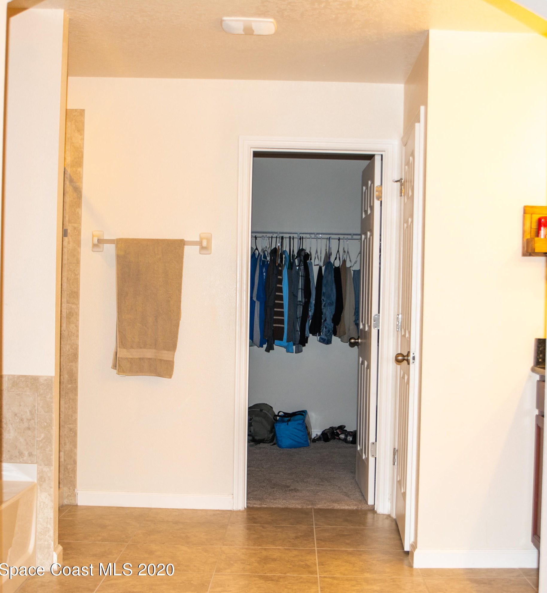 674 Easton Frst Cir, Melbourne FL 32909-6847 exterior