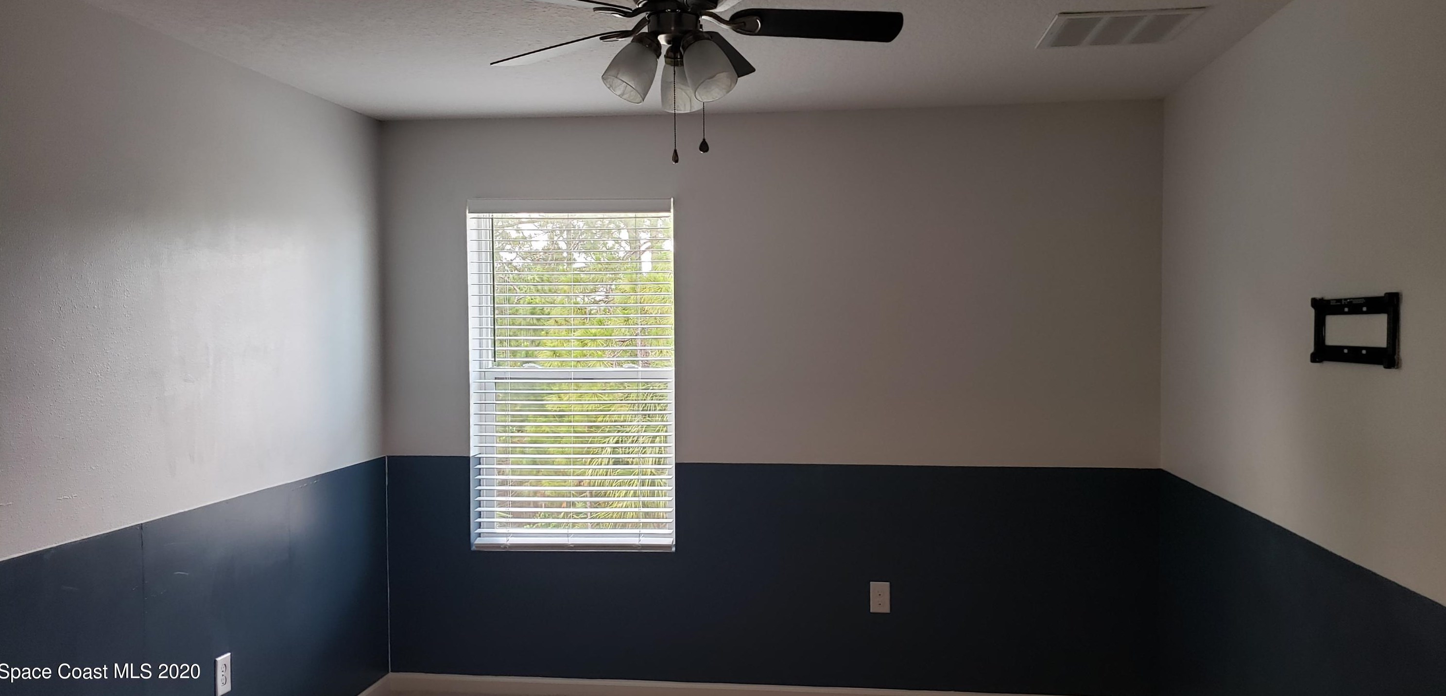 674 Easton Frst Cir, Melbourne FL 32909-6847 exterior