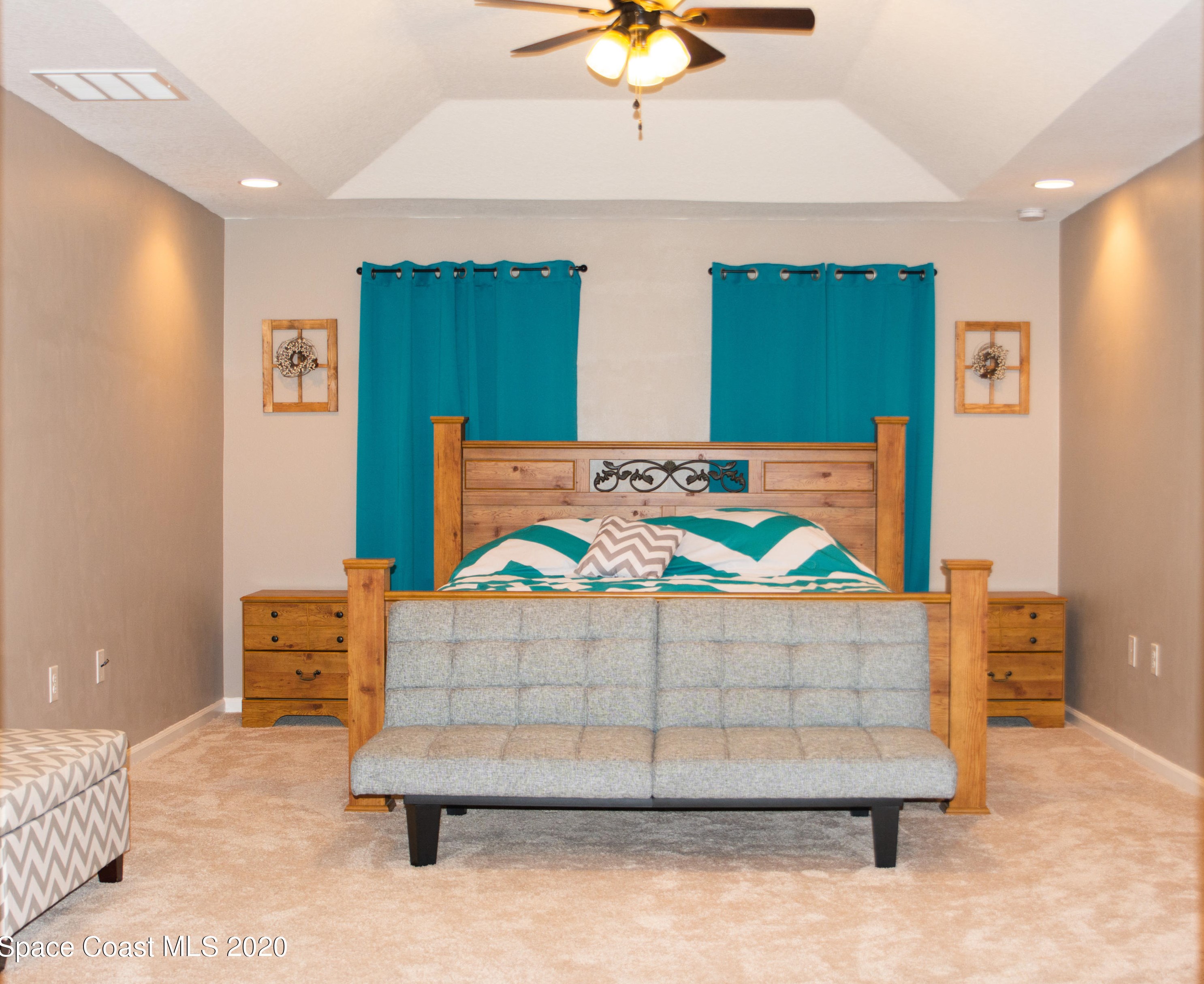 674 Easton Frst Cir, Melbourne FL 32909-6847 exterior