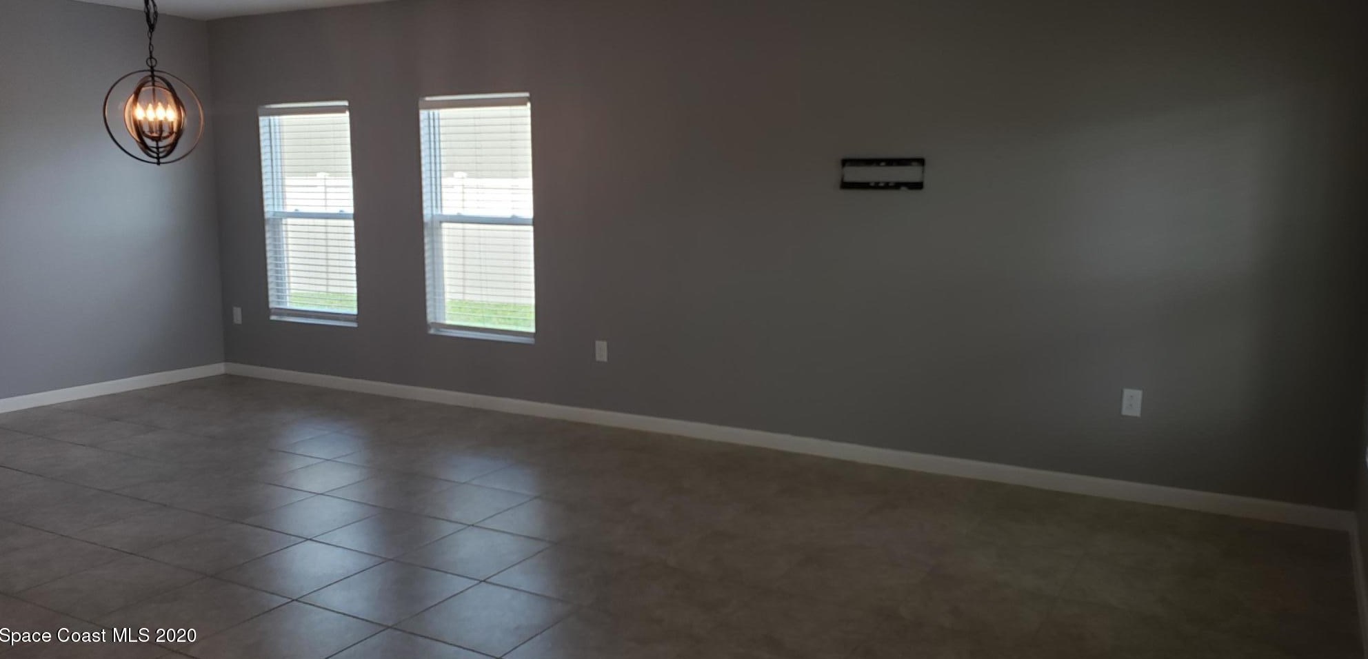 674 Easton Forest Cir, Melbourne, FL