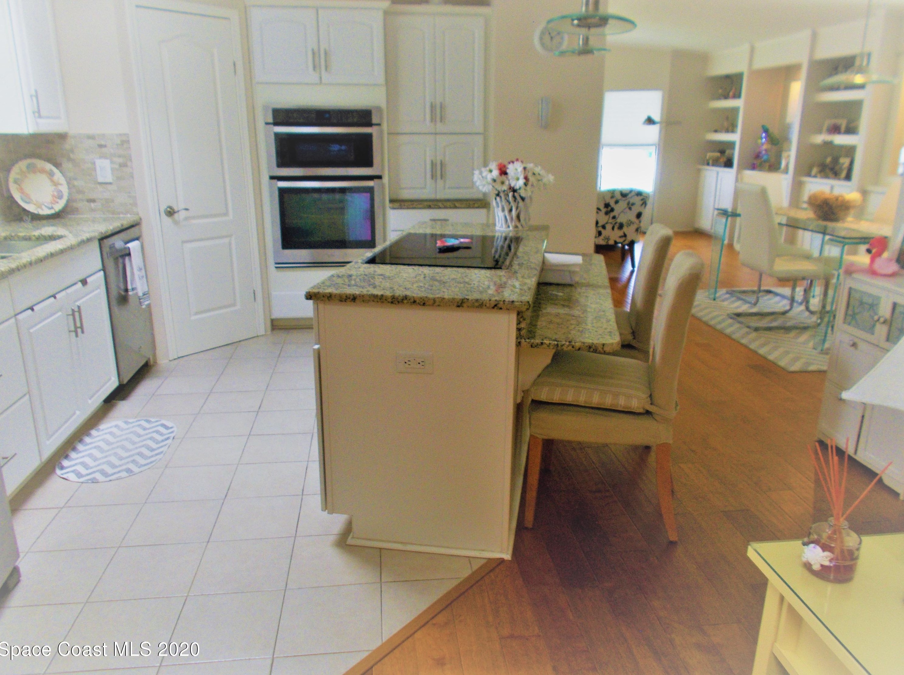 434 Loquat Dr, Sebastian, FL 32976