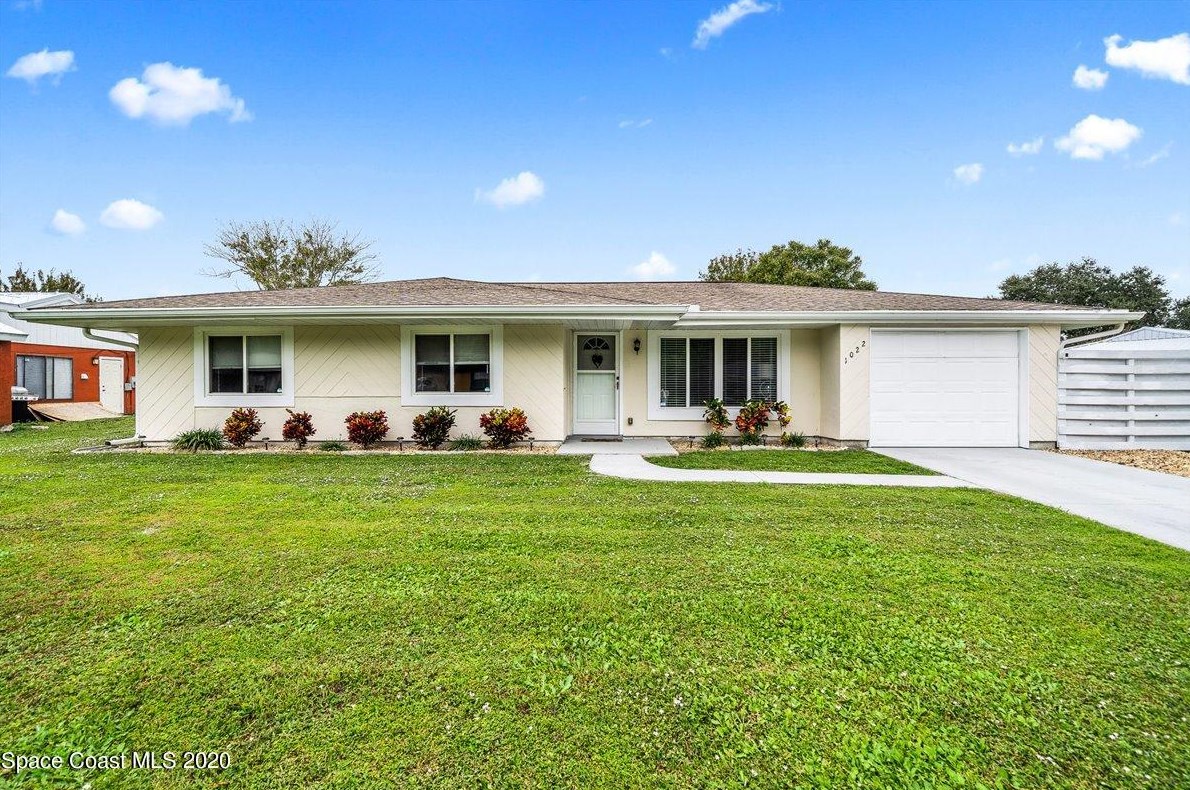 1022 Hooper Ave, Melbourne, FL 32905-4512