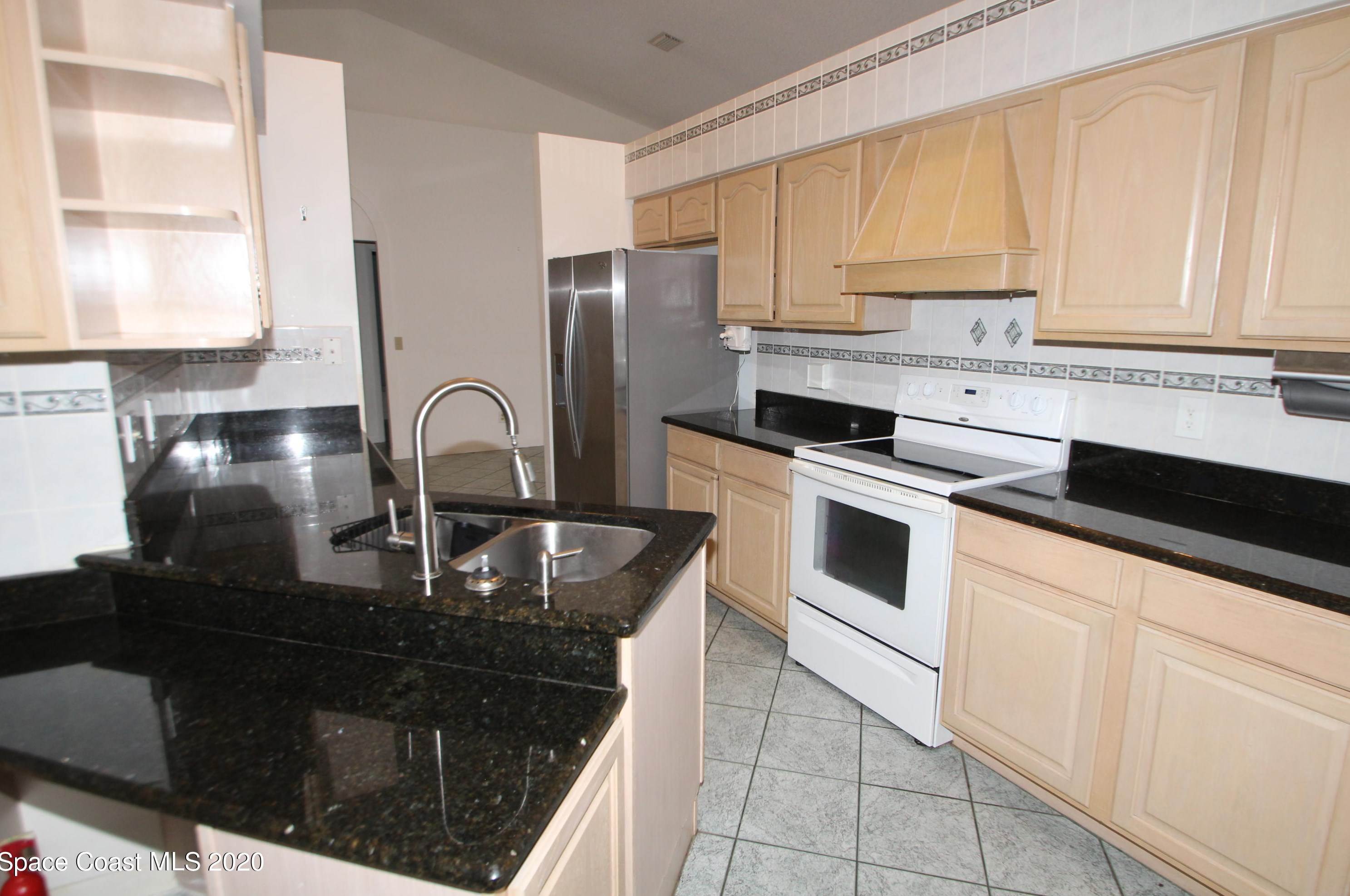 600 Nash St, Melbourne FL  32907-1627 exterior