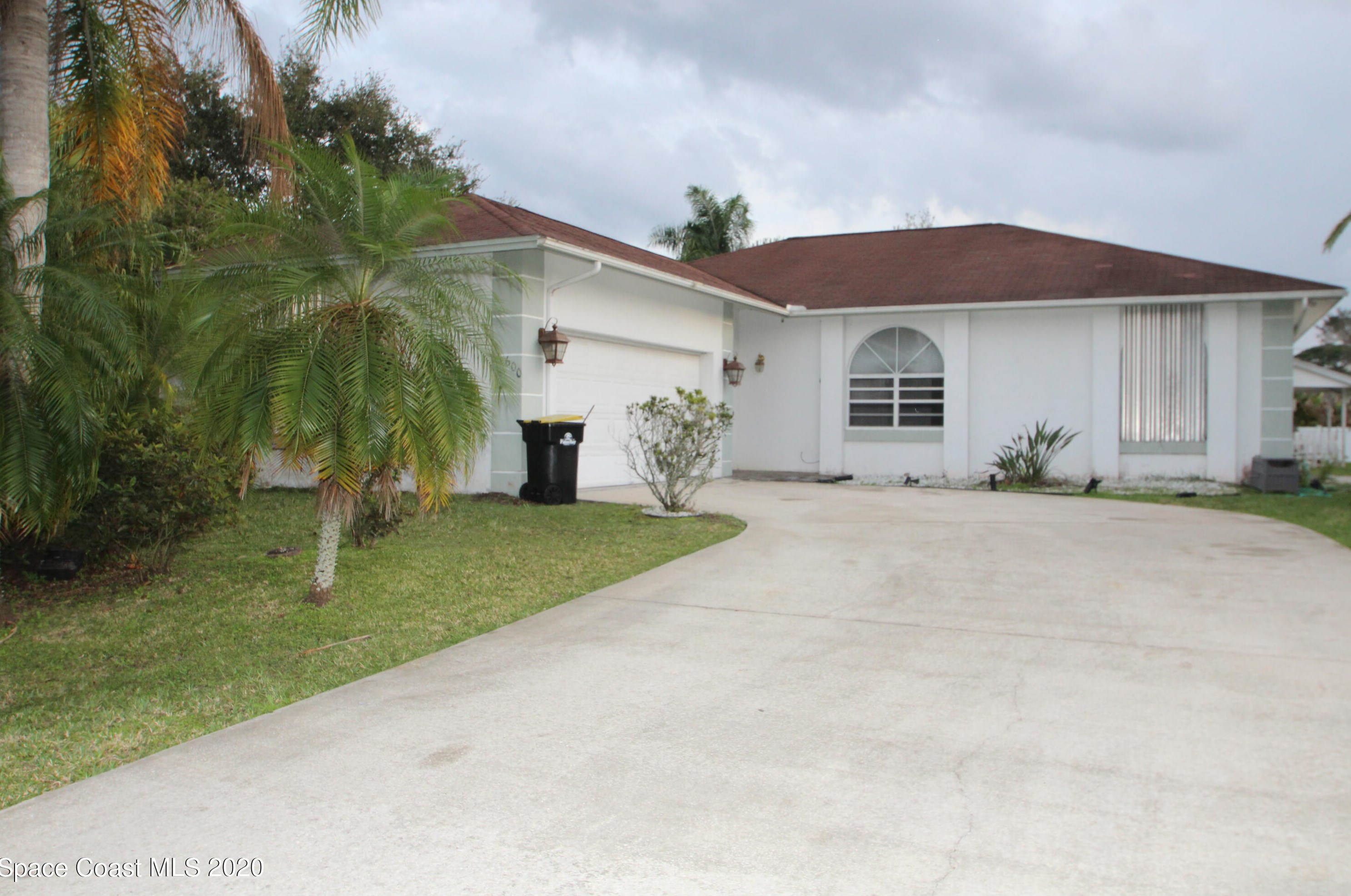 600 Nash St, Melbourne, FL 32907-1627