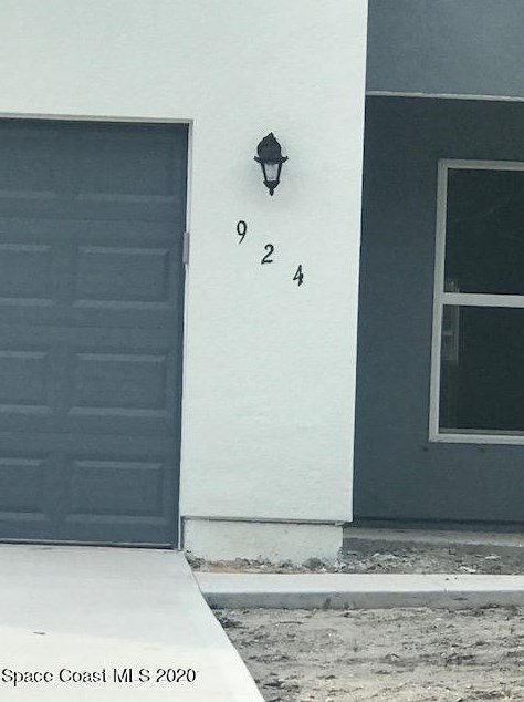 924 Armstrong Rd, Melbourne, FL 32909-4511