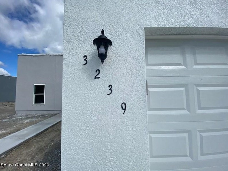 3239 Telesca Rd, Melbourne, FL 32909-7356