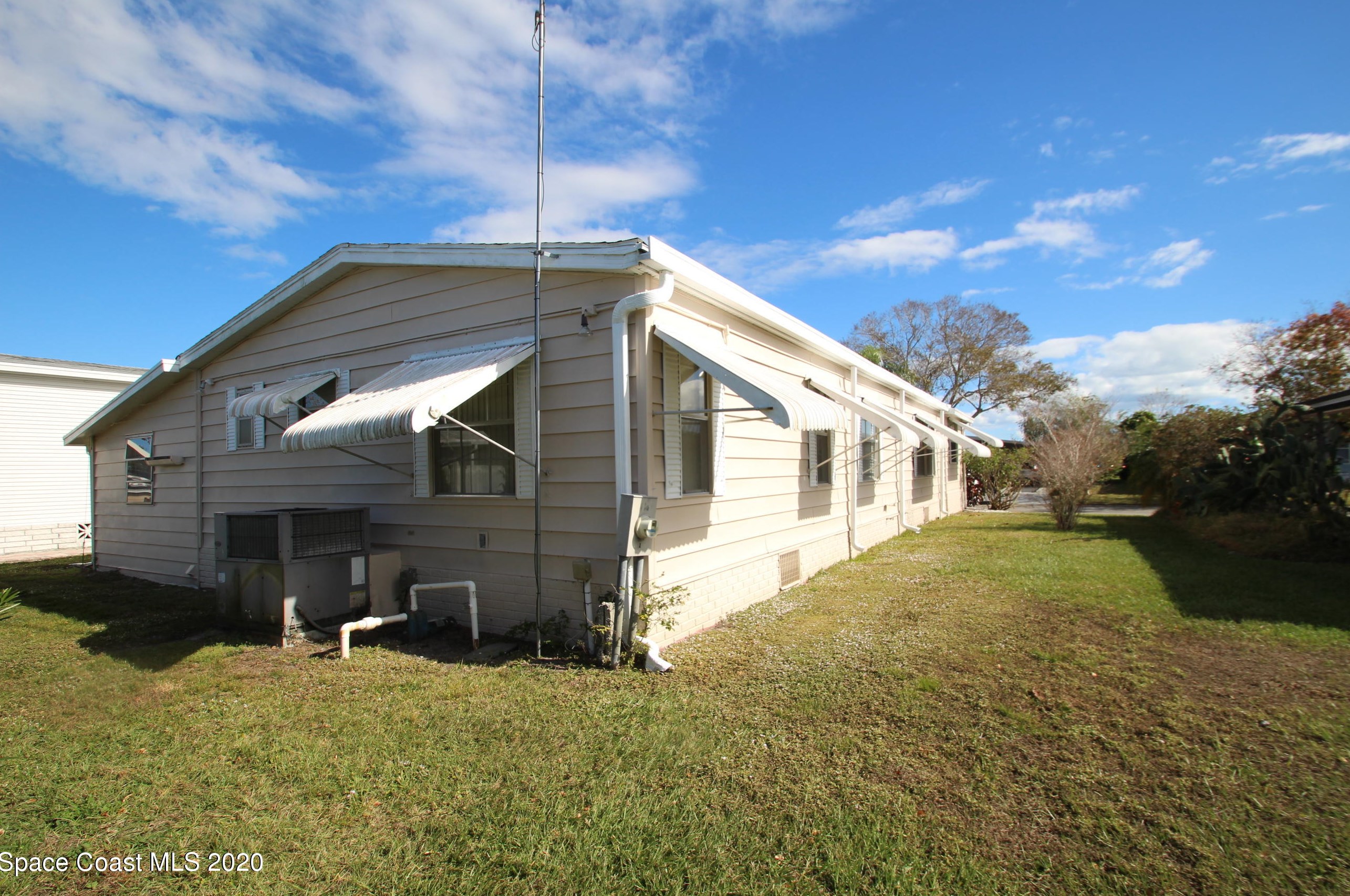 518 Marnie Cir, Melbourne, FL 32904-5713