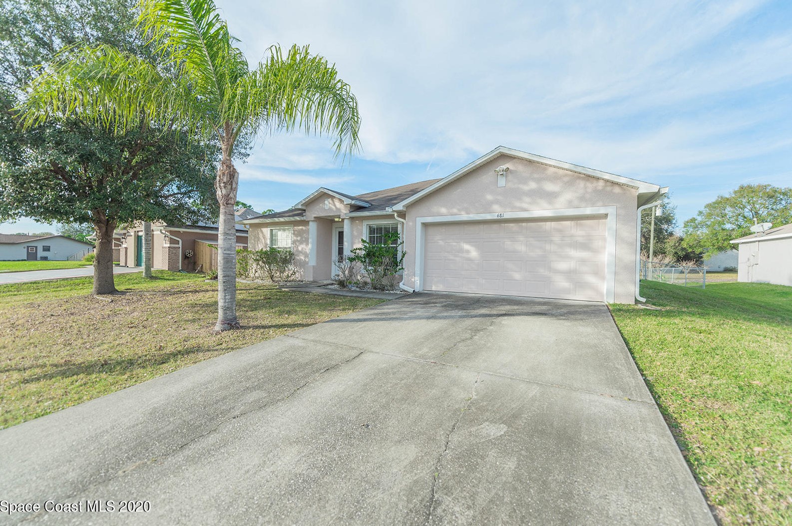 681 Thuringer St, Melbourne, FL 32907-7820