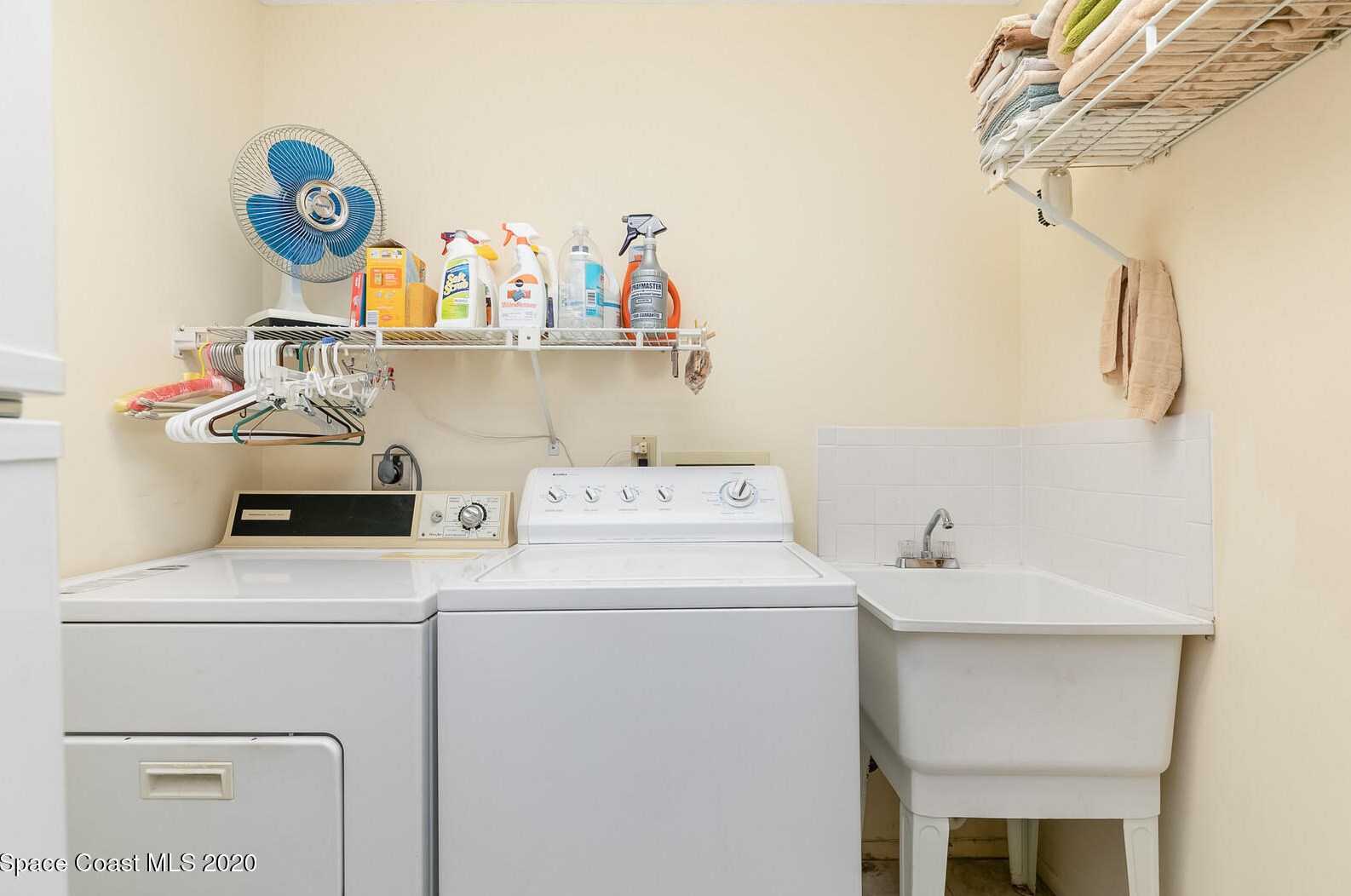 122 Copenhaver Ave, Melbourne FL  32907-3153 exterior