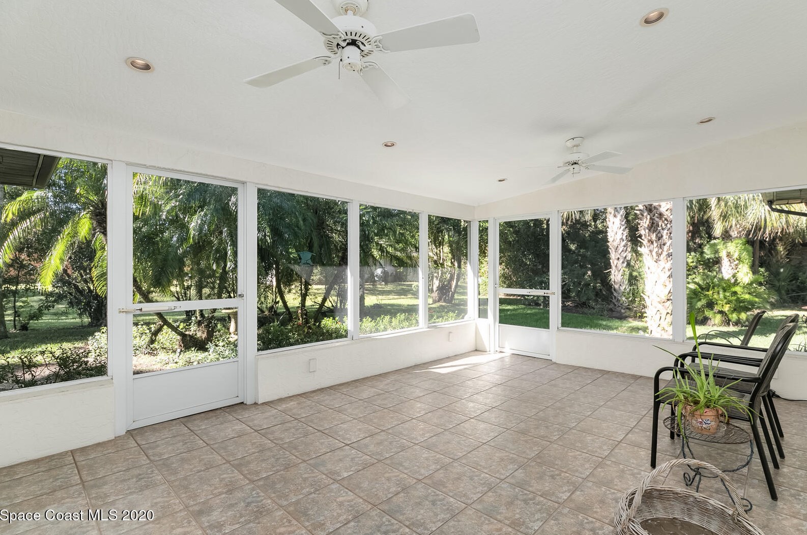 122 Copenhaver Ave, Melbourne, FL 32907-3153
