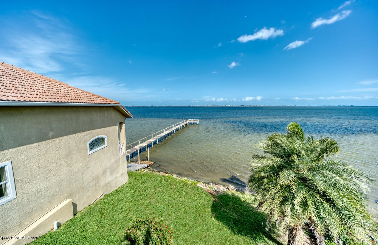 4453 Dixie Hwy, Melbourne FL  32905-4333 exterior