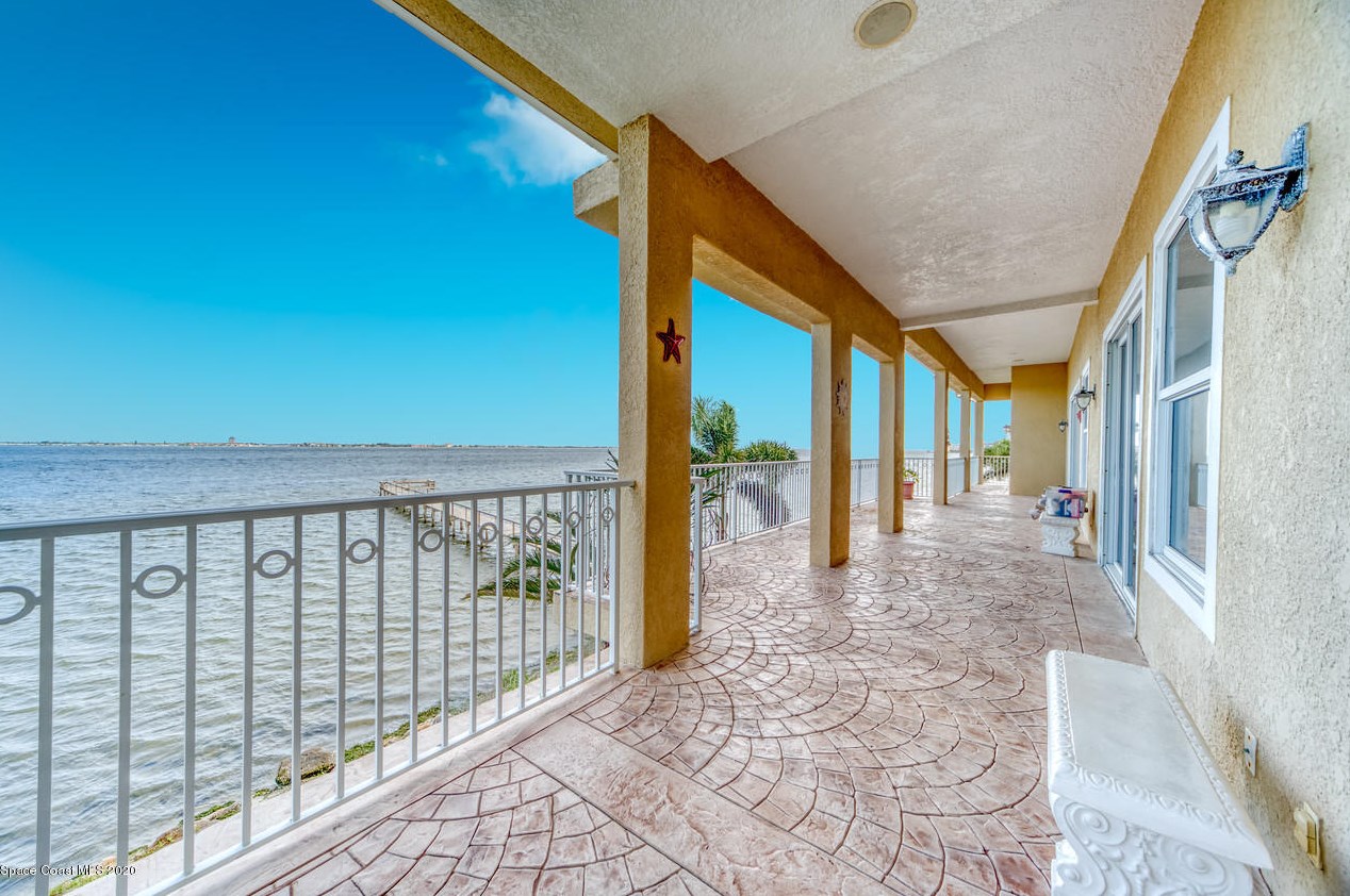 4453 Dixie Hwy, Melbourne FL  32905-4333 exterior