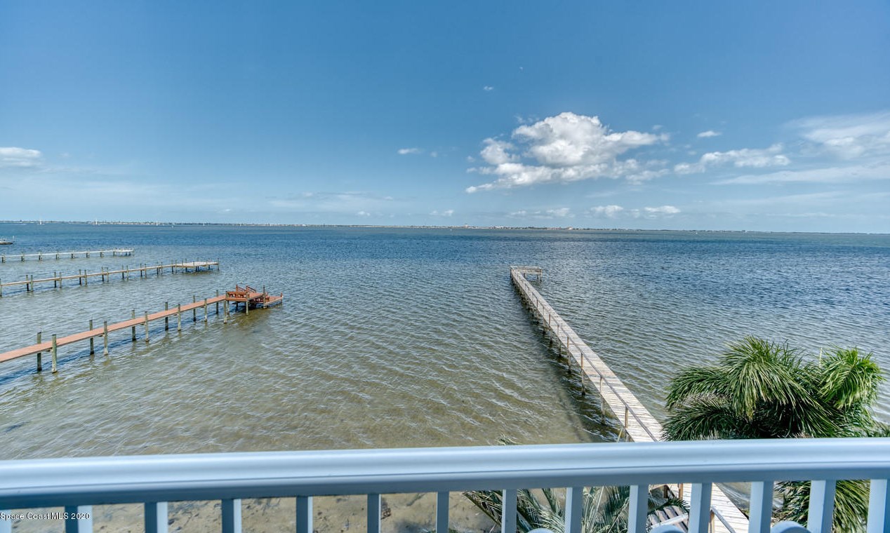 4453 Dixie Hwy, Melbourne FL  32905-4333 exterior