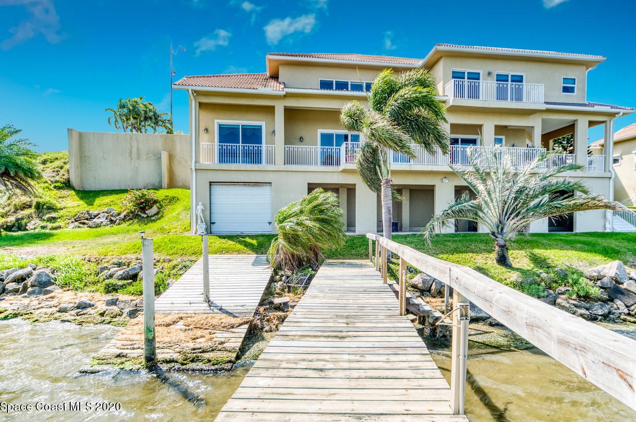 4453 Dixie Hwy, Melbourne FL  32905-4333 exterior